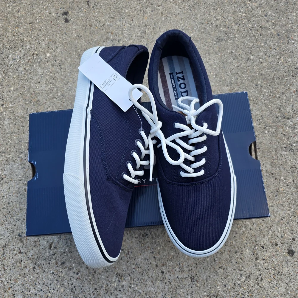 IZOD Memory Foam Sneaker Blue and White Lace-Up Sneakers 12